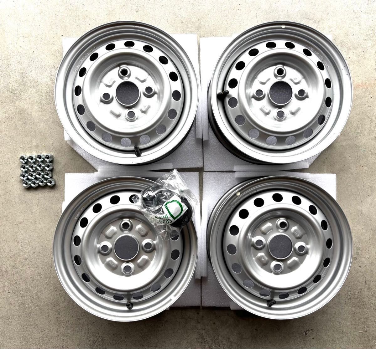 新車外し】 スチールホイール 4本セット 鉄チン 12インチ ダイハツ
