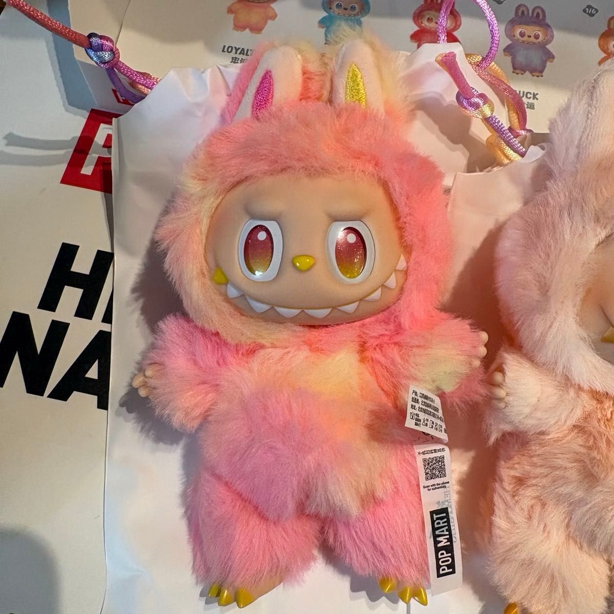 2点セット】LABUBU ラブブ エナジー THE MONSTERS Big into Energy