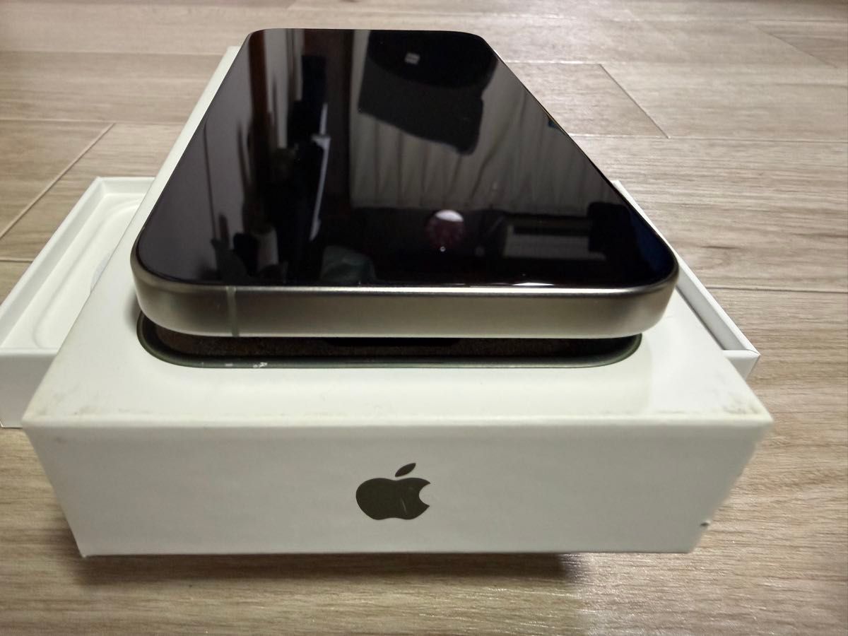 超美品 中国版 iPhone 15 Pro Max 256GB Natural Titanium デュアルsim