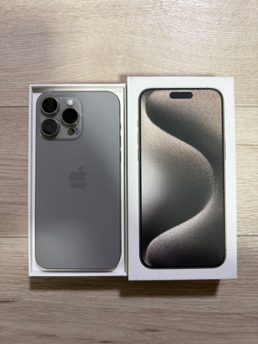 超美品 中国版 iPhone 15 Pro Max 256GB Natural Titanium デュアルsim