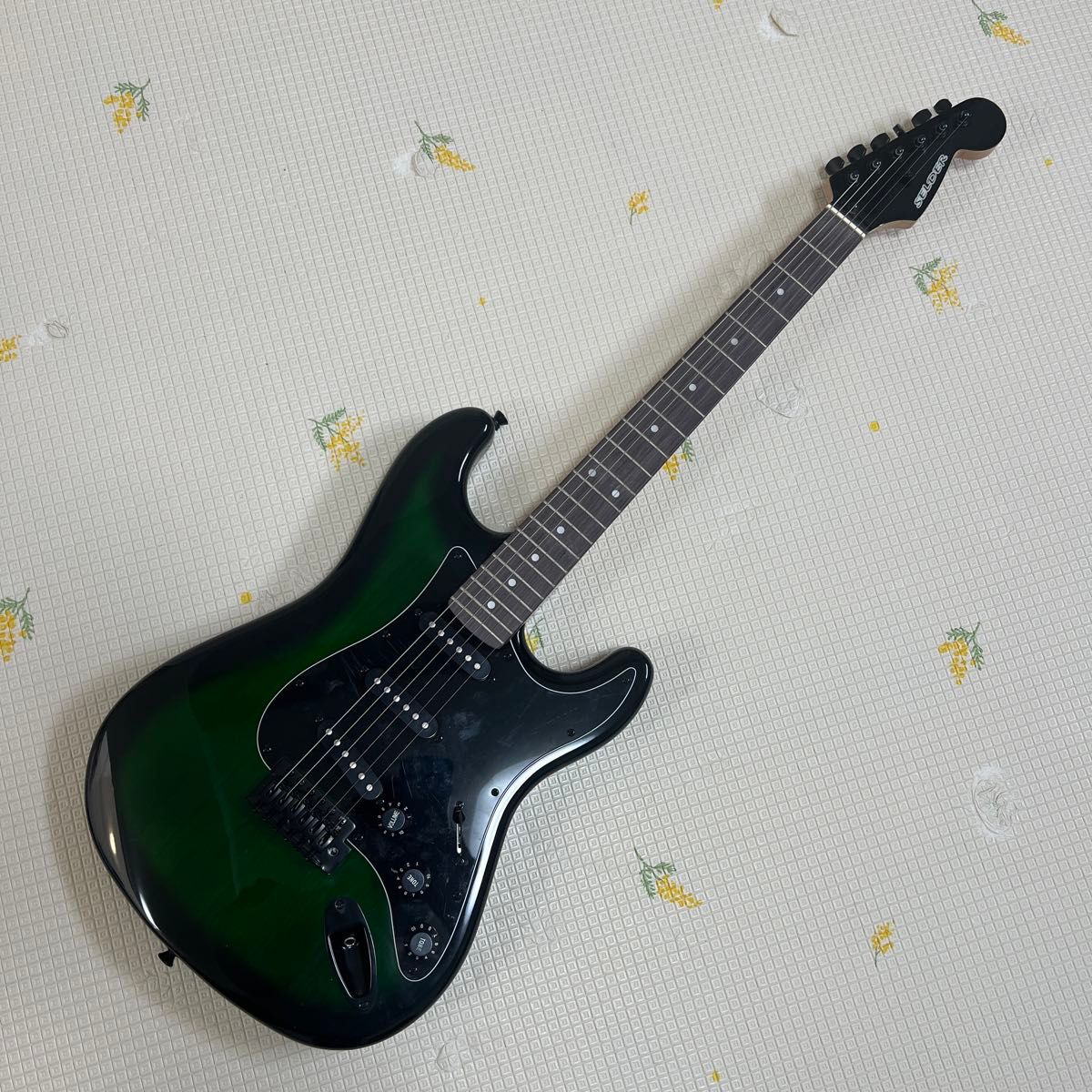 美品】SELDER 限定カラー エレキギター セルダー グリーン 緑｜Yahoo