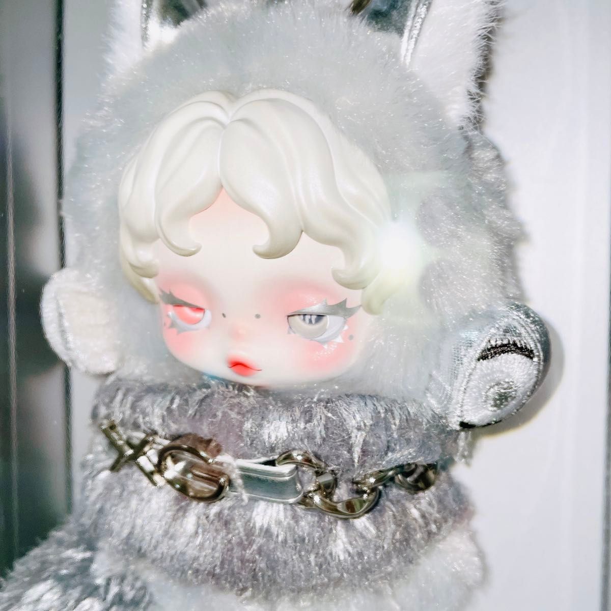 POP MART SKULLPANDA XG スカルパンダ ぬいぐるみペンダント（日本限定