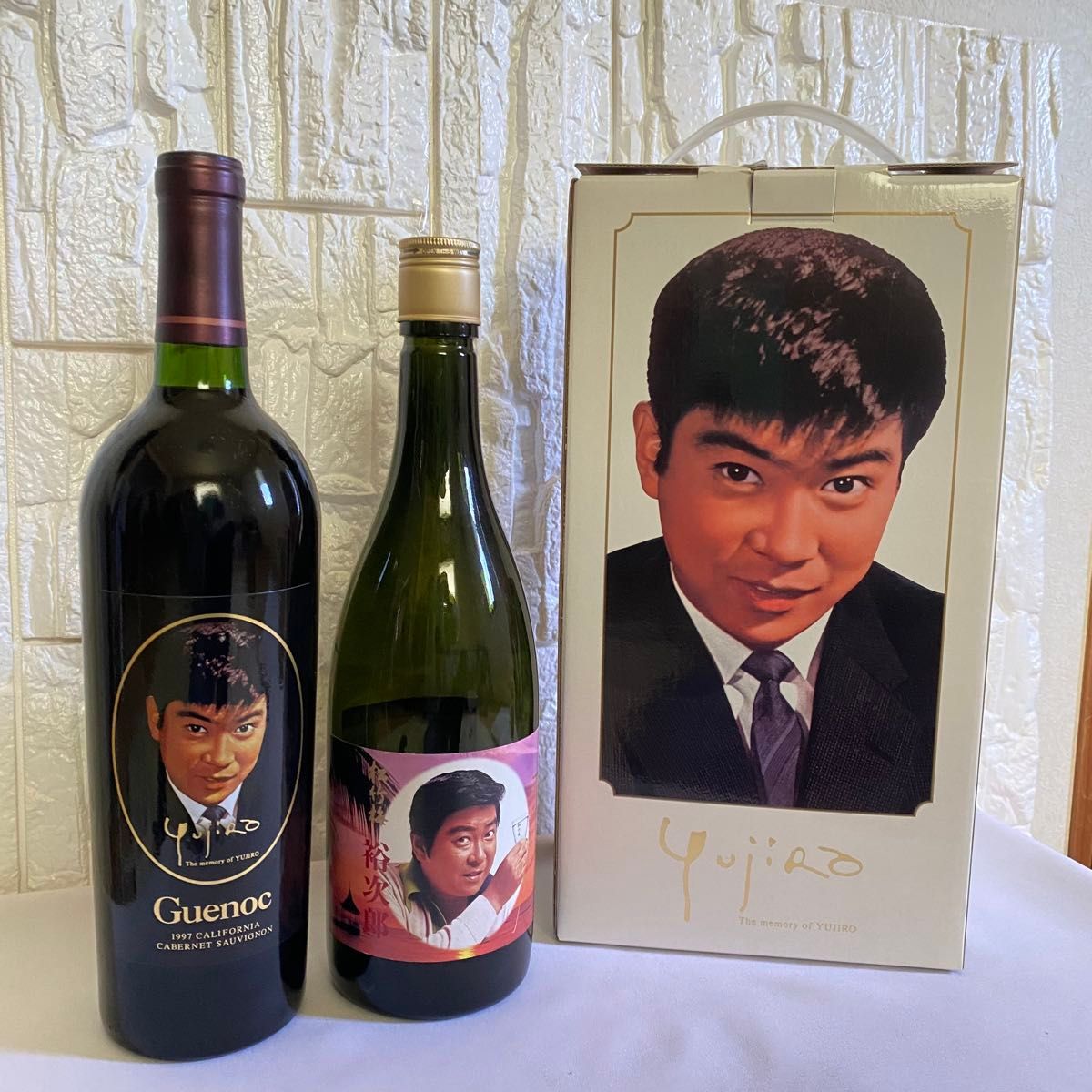 石原裕次郎メモリアルBOX ワイン＆清酒セット(清酒は開封済み)｜Yahoo