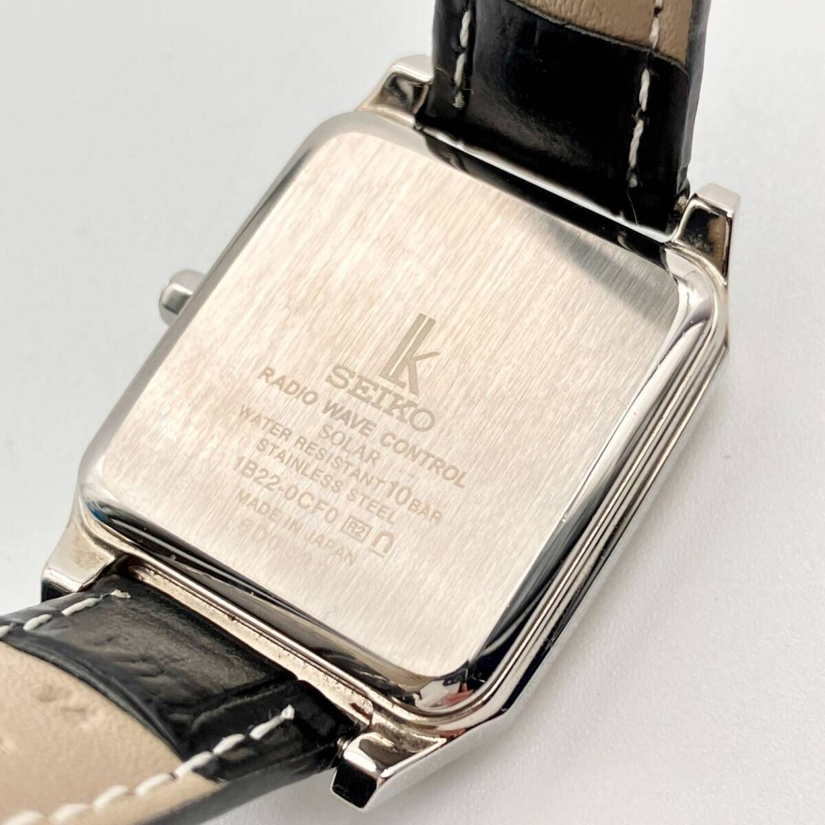 セイコー ルキア 電波ソーラー 1B22-0CF0 スクエア 腕時計 レディース