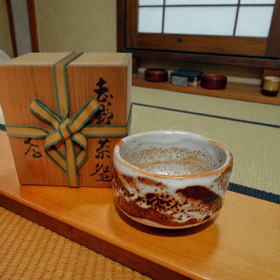 貴重 【人間国宝 加藤孝造】優美な侘び寂び 志野茶碗 美濃焼 共箱