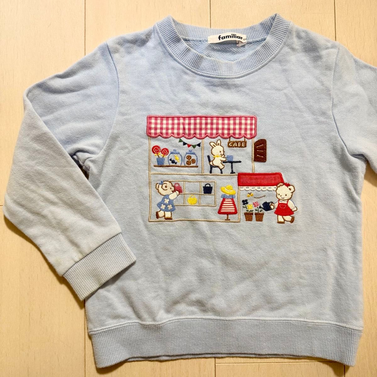 美品】familiar ファミリア トレーナー リアちゃん 女の子 100 ブルー