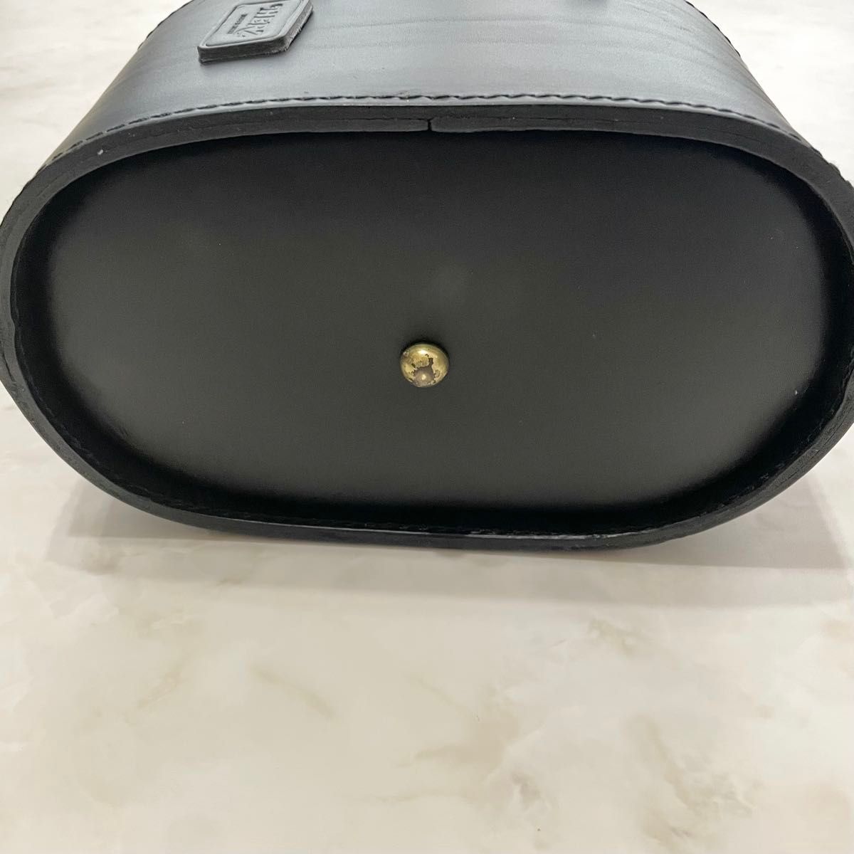 美品】Herz ヘルツ レザー バケツ 巾着 トートバッグ ハンドバッグ