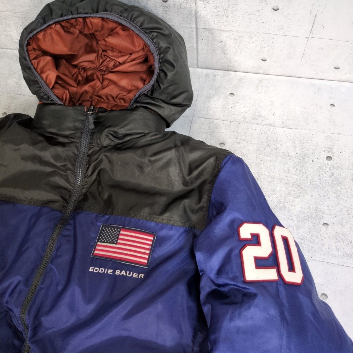 美品 レアモデル EDDIE BAUER ダウンジャケット コート リバーシブル肉