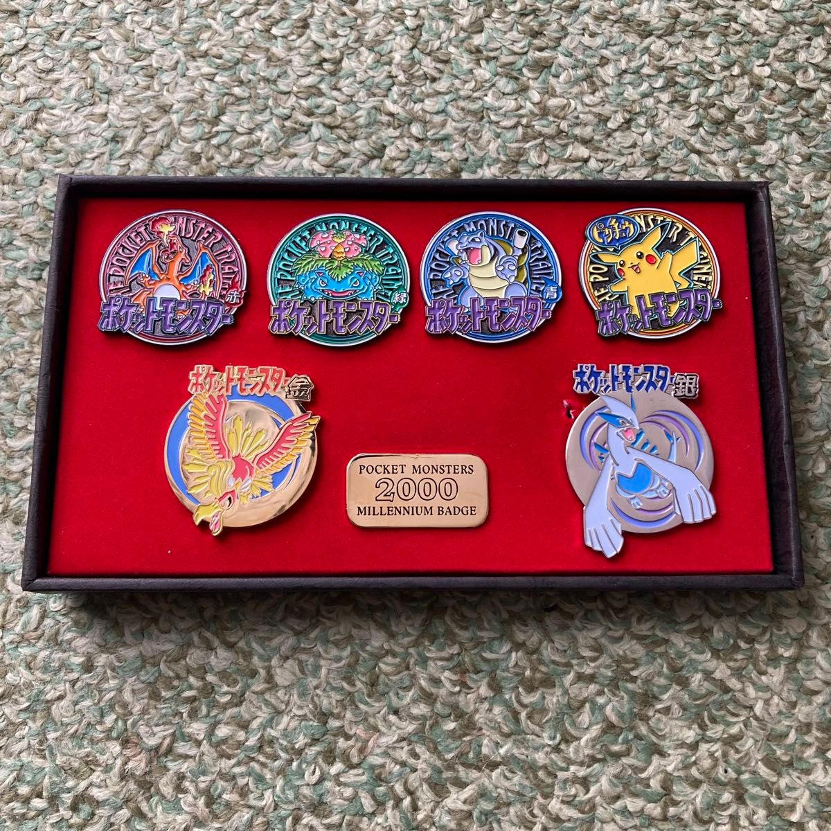 ポケットモンスター ミレニアムバッジ ポケモン 緑 赤 青 金 銀