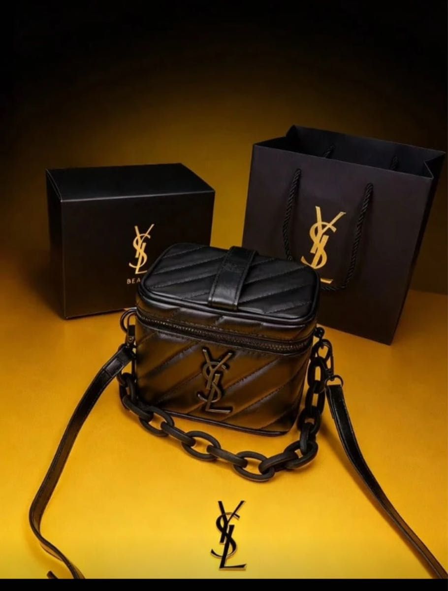 未使用品 イヴサンローラン YSL ヴァニティポーチ チェーンバッグ