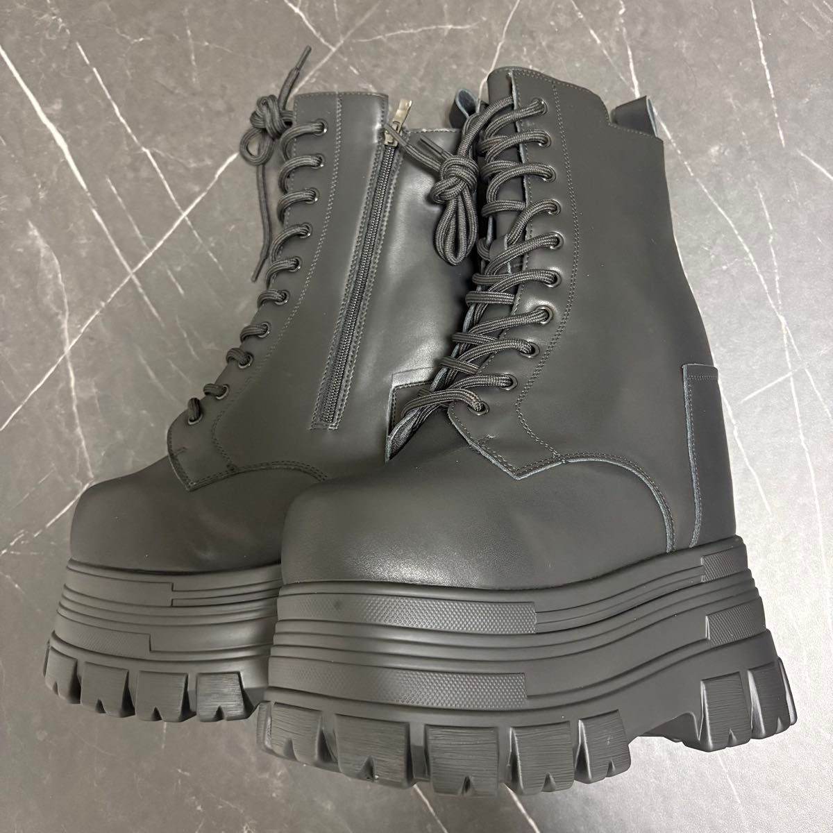 シークレットブーツ Mサイズ 22cm盛り ブーツ ブラック 厚底 黒 サイド