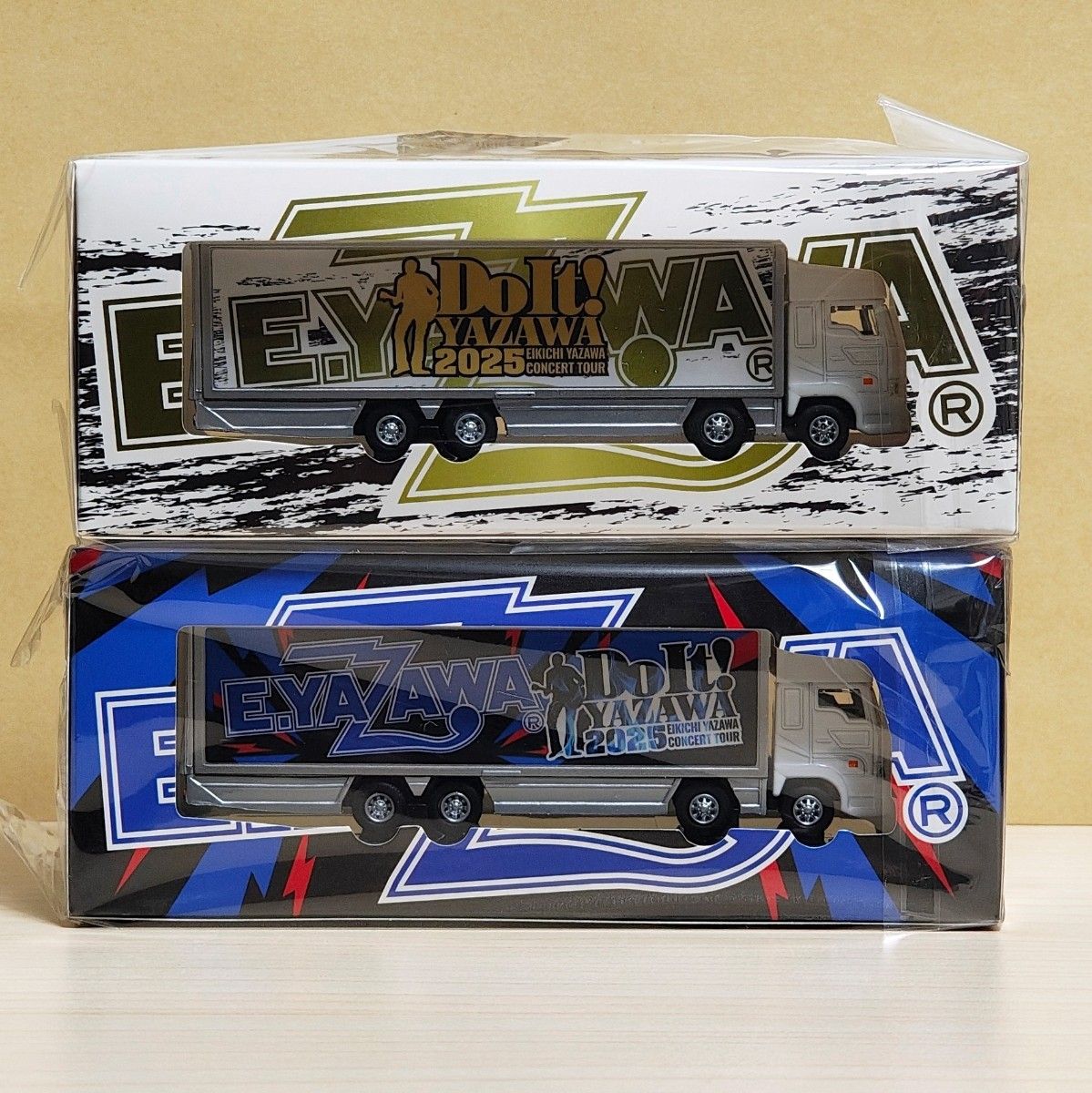 新品未開封 【希少】矢沢永吉「Do It 2025」トランポ型ミニカー 2台