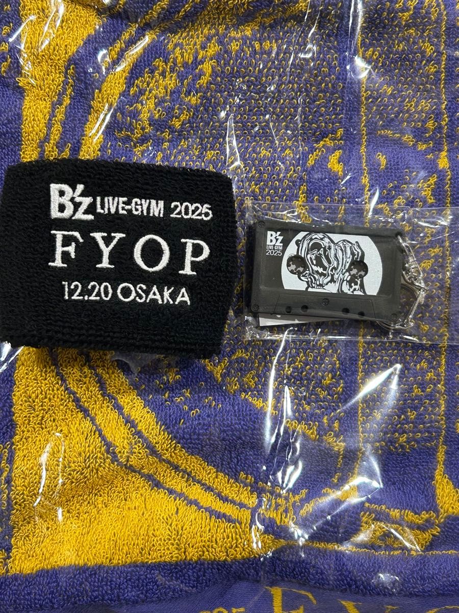 B'z FYOP 大阪 12/20&21 リストバンド カセットチャーム 5点 B'z FYOP
