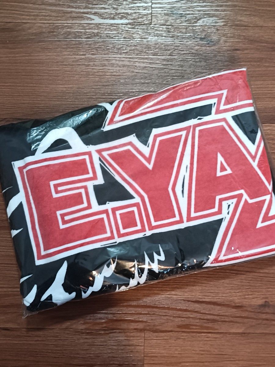 未開封・新品】矢沢永吉 スペシャルビーチタオル SBT（ツバサ アカロゴ