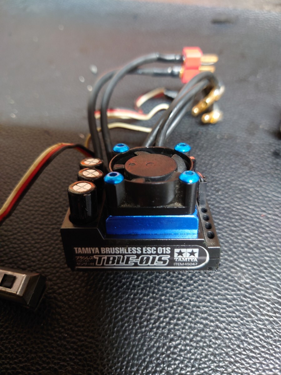 タミヤブラシレスモーターアンプセット TBLM-01S TBLE タミヤ