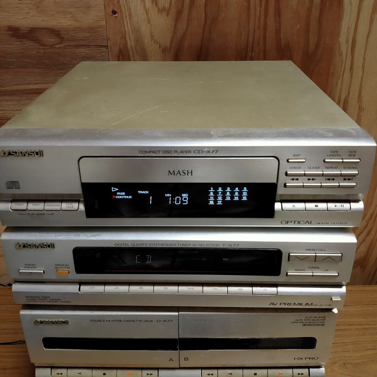 送料無料(2181)SANSUI サンスイ システムコンポ AV-X77/T-X77/D-X77/CD