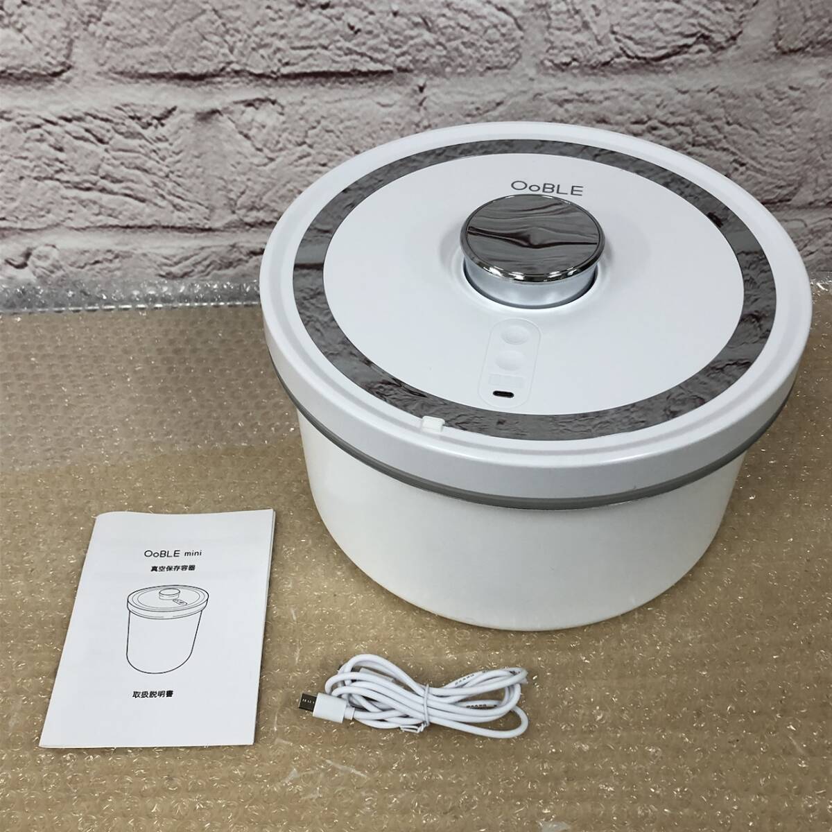 OoBLE mini オーブル ミニ 真空 米びつ OoBLE. オーブル 真空 米びつ