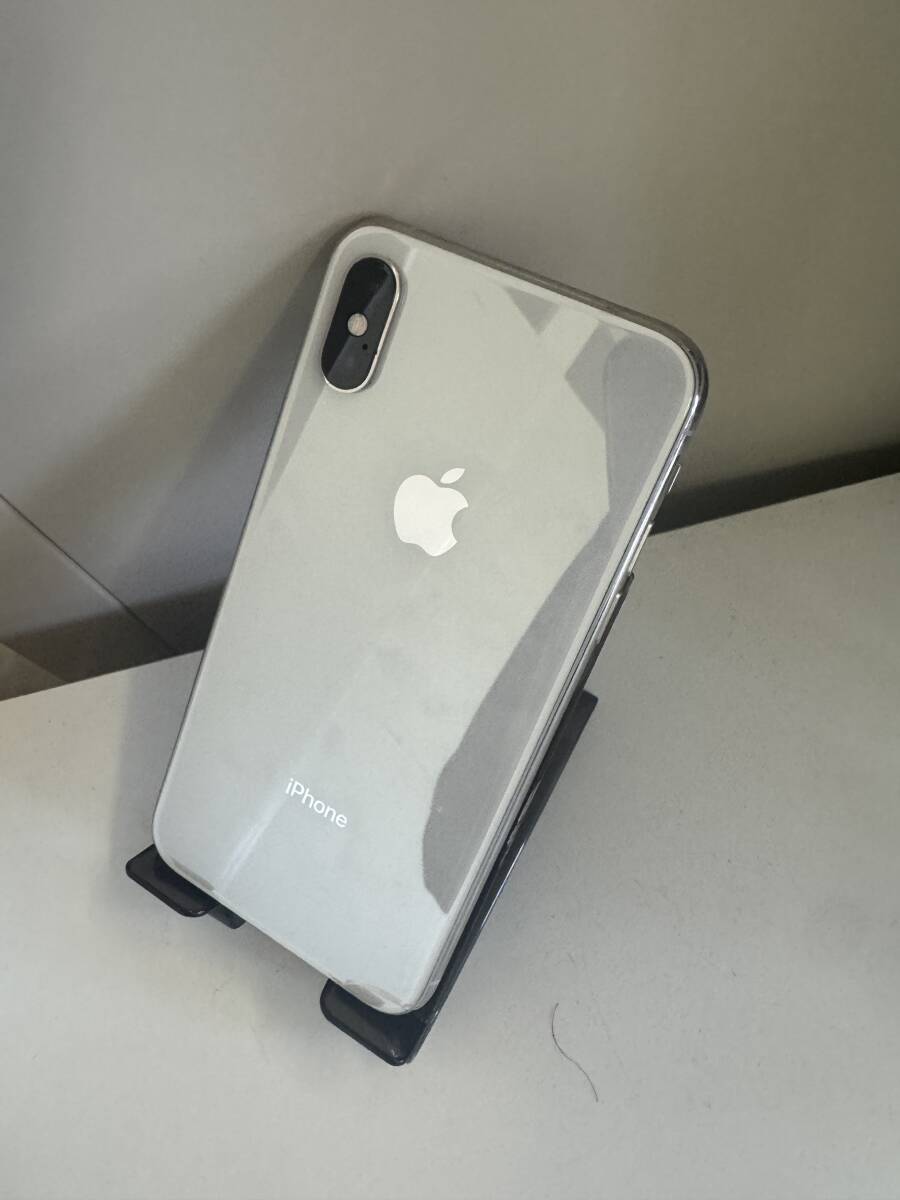 ジャンク品】iPhoneXS 256G 画面割れ SIMロック解除済 ジャンク品