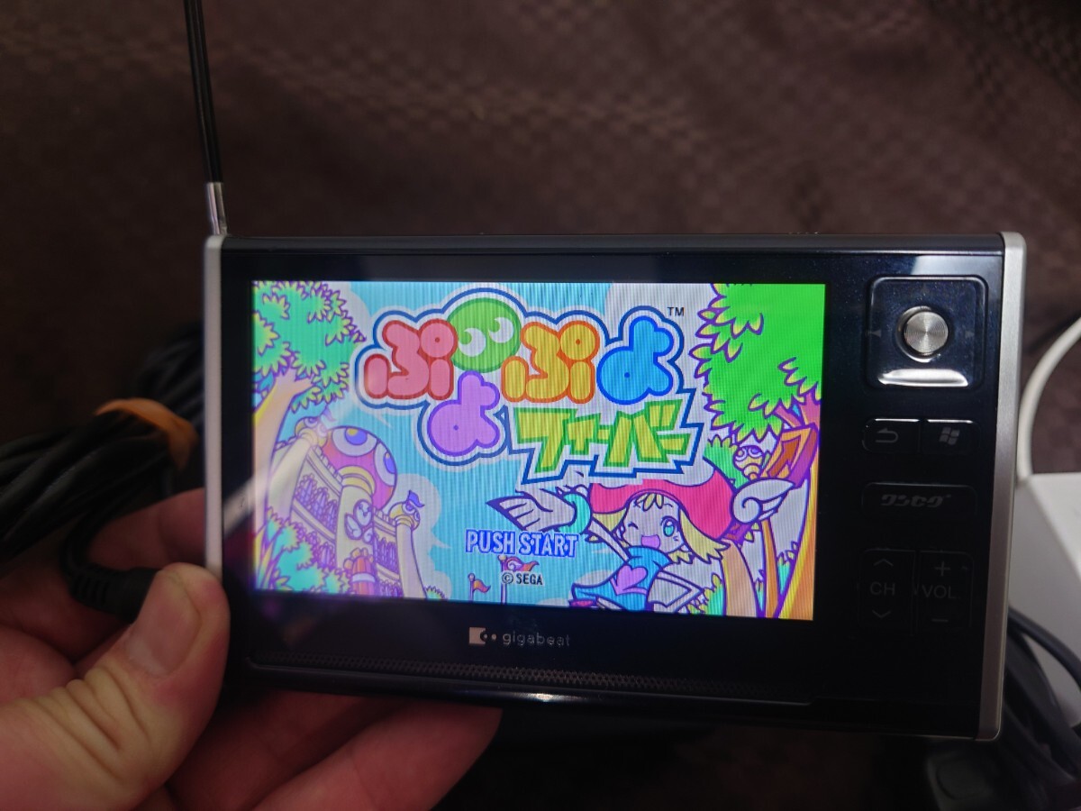 東芝 〓 【TOSHIBA】 gigabeat MEV401 4インチワンセグ 40GB〓dFc4