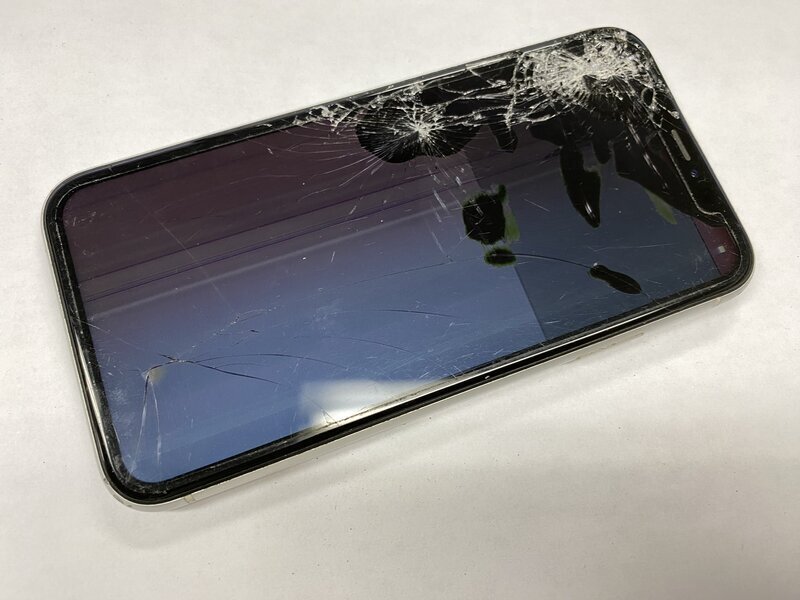 ジャンク】iPhoneXR 画面割れ 本体 SIMフリー 128GB iPhoneXR 128GB