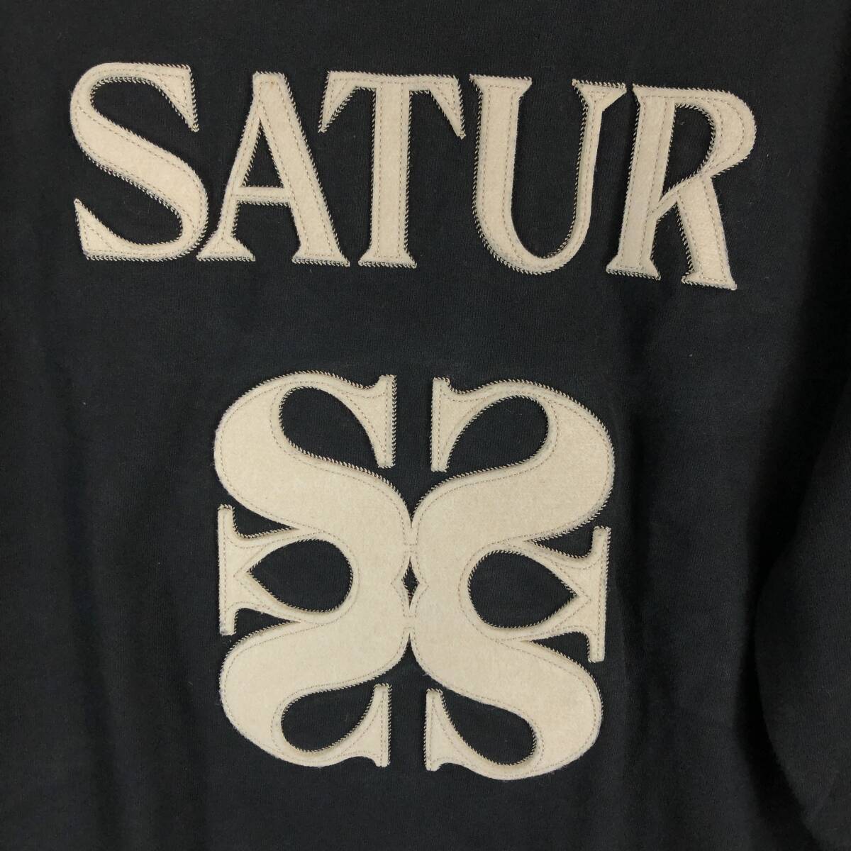 SATUR(セター) スウェット ブラック Lサイズ ロゴ｜Yahoo!フリマ（旧