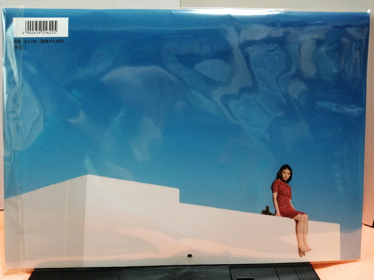 出口夏希カレンダー 出口夏希 2025年 カレンダー 壁掛け 直筆サイン