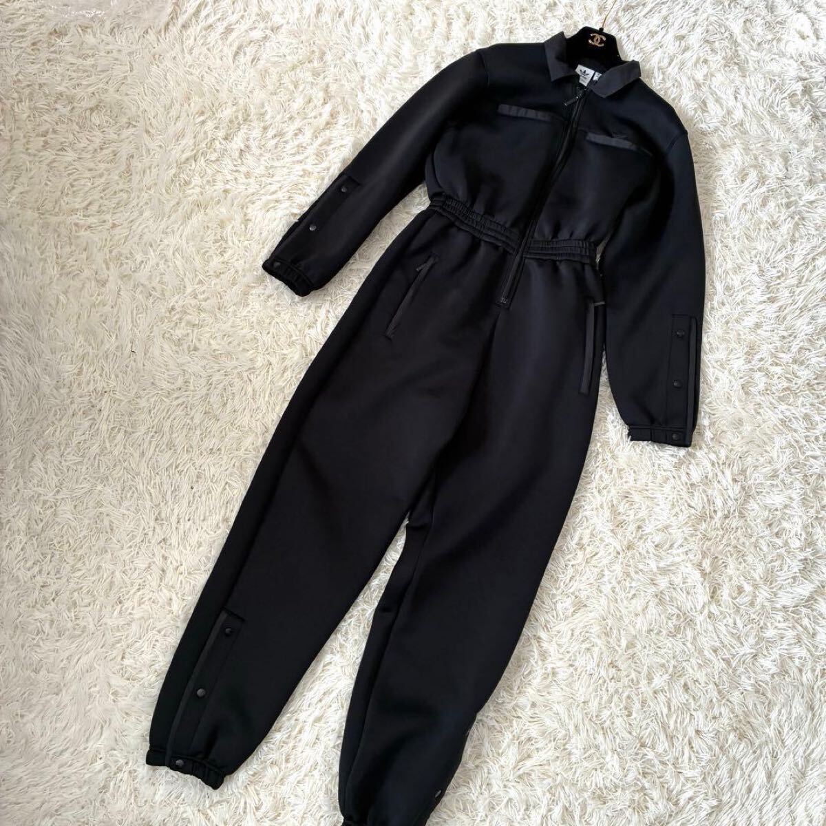 美品 adidas ジャンプスーツ オールインワン オーバーオール ジャージ