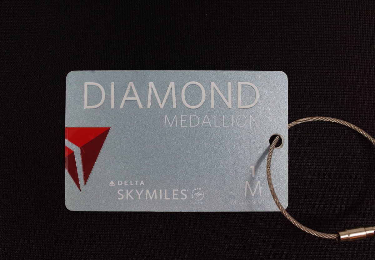 デルタ航空DL ダイヤモンドメダリオン 荷札1枚2枚ご希望の方はお申し出