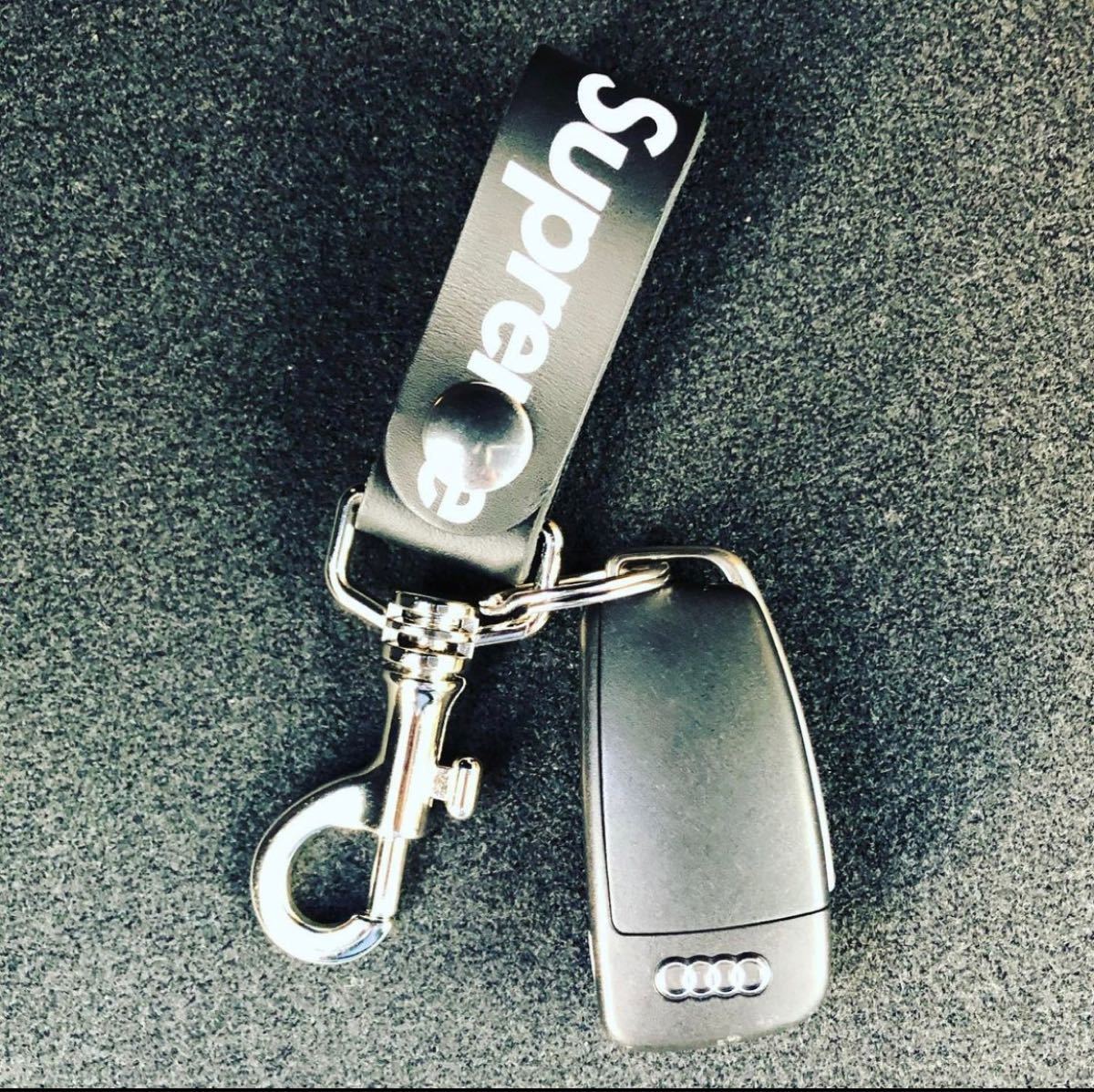 Supreme Leather Key Loop 21SS ブラック シュプリーム レザー
