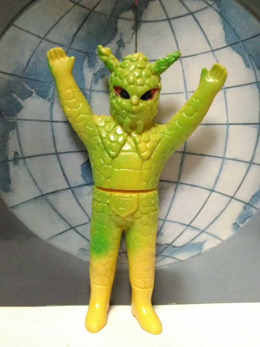 Yahoo!オークション - ポピー 当時物 アルマジロング 仮面ライダー シ