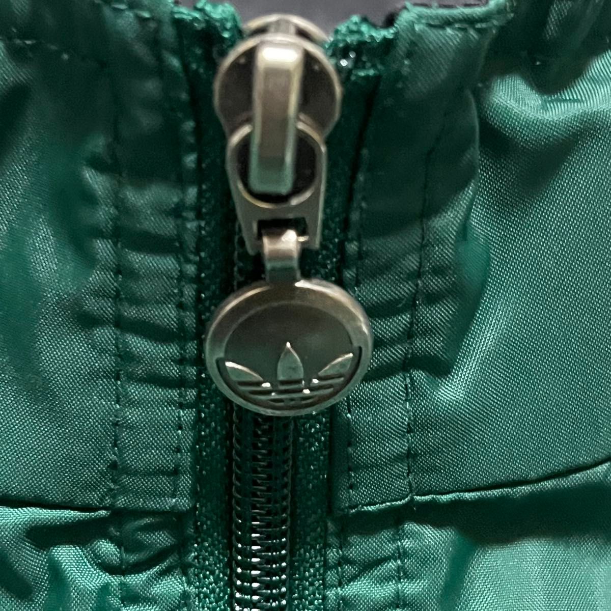 デッドストック級 常田大希着用 同型同色 adidas アディダス ナイロン