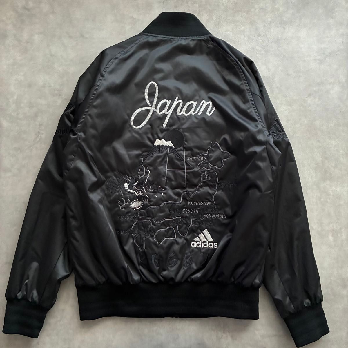 美品 adidas×ALL BLACKS 中綿入りスカジャン Sサイズ 黒 アディダス