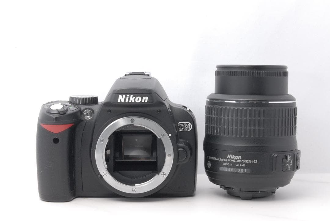 Nikon D60 デジタル一眼レフ 標準ズームレンズ付き レンズセット