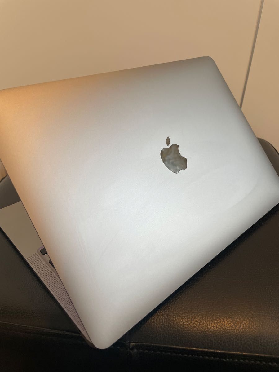 MacBook Air（初期化済） MGN63J/A 電池最大容量96% MacBook Air（初期