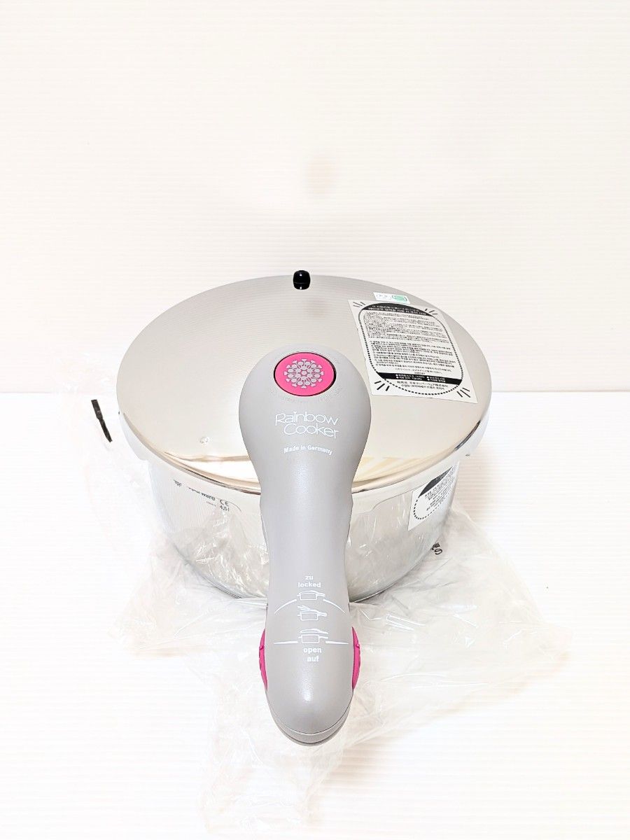 新品未使用】Tupperware レインボークッカー 圧力鍋 4 5L 調理器具