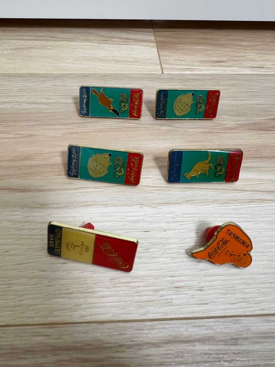 2024 パリ オリンピック】ピンバッジ コカコーラ中国 ノベルティ