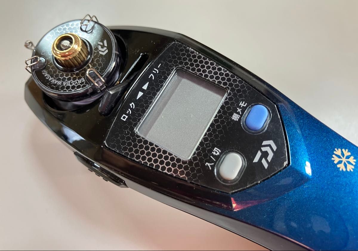 ヤマさんCrystia ワカサギ電動リール 青・黒 2色セットCRTR＋ つり具の