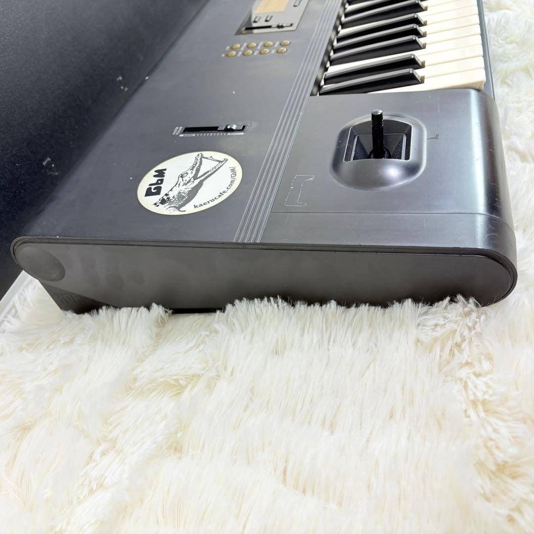 KORG M1 シンセサイザー ハードケース付き コルグ 希少 鍵盤楽器