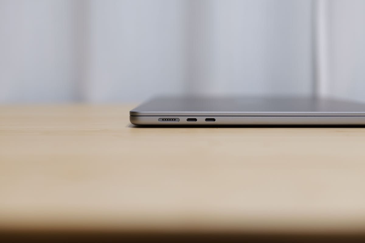 超美品】MacBook Air 15インチ M3 スペースグレイ 充放電9回｜Yahoo