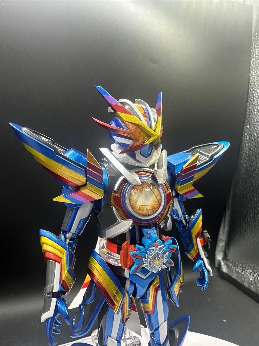 改造品S H Figuarts 仮面ライダーガッチャード レインボーガッチャード