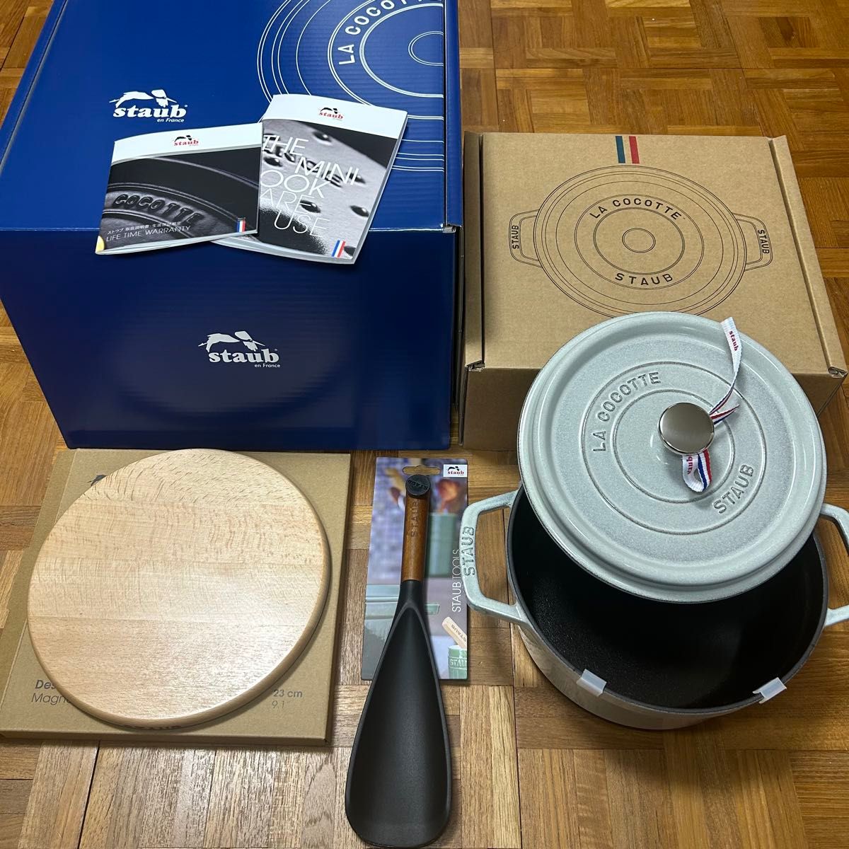 ストウブ STAUB ラウンド22cm トリベットスプーン カンパーニュ｜Yahoo