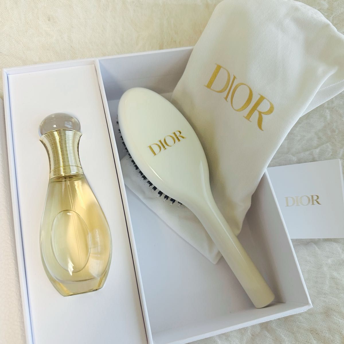 Dior ジャドール ヘアミスト＆ヘアブラシセット バースデーギフト