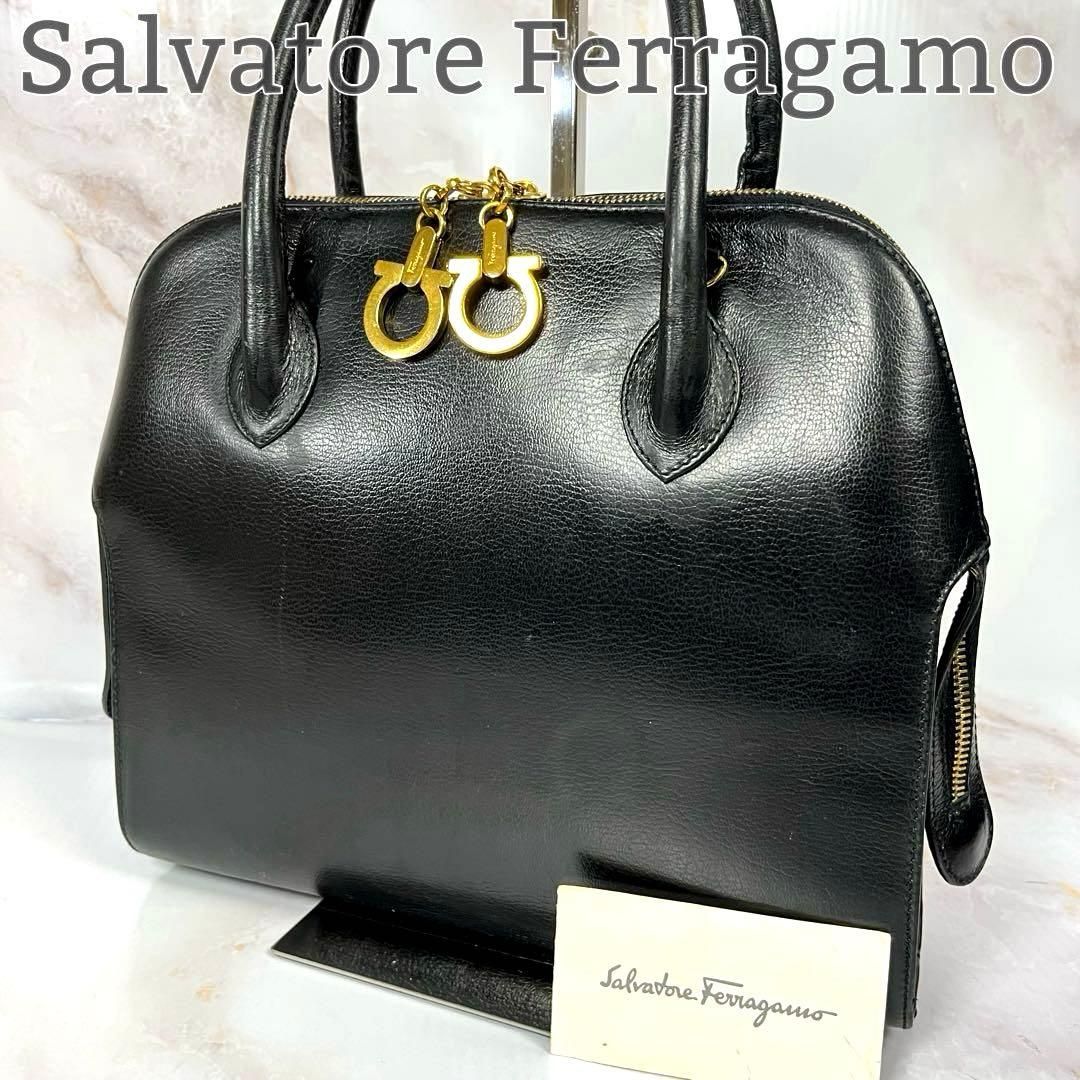 Salvatore Ferragamo ガンチーニジップ ハンドバッグ レザー