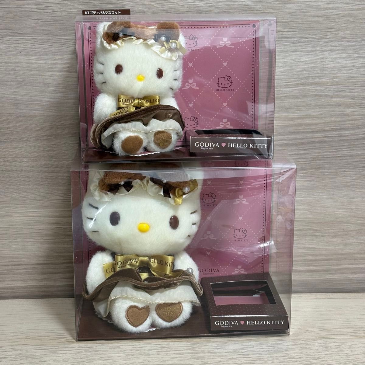 GODIVA サンリオ ぬいぐるみ 2026 ゴディバ ハローキティ キティちゃん