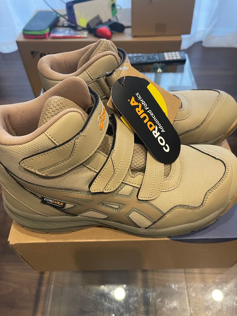 限定 新品 ASICS CP216 TOUGH 200 安全靴 26 5cm｜Yahoo!フリマ（旧