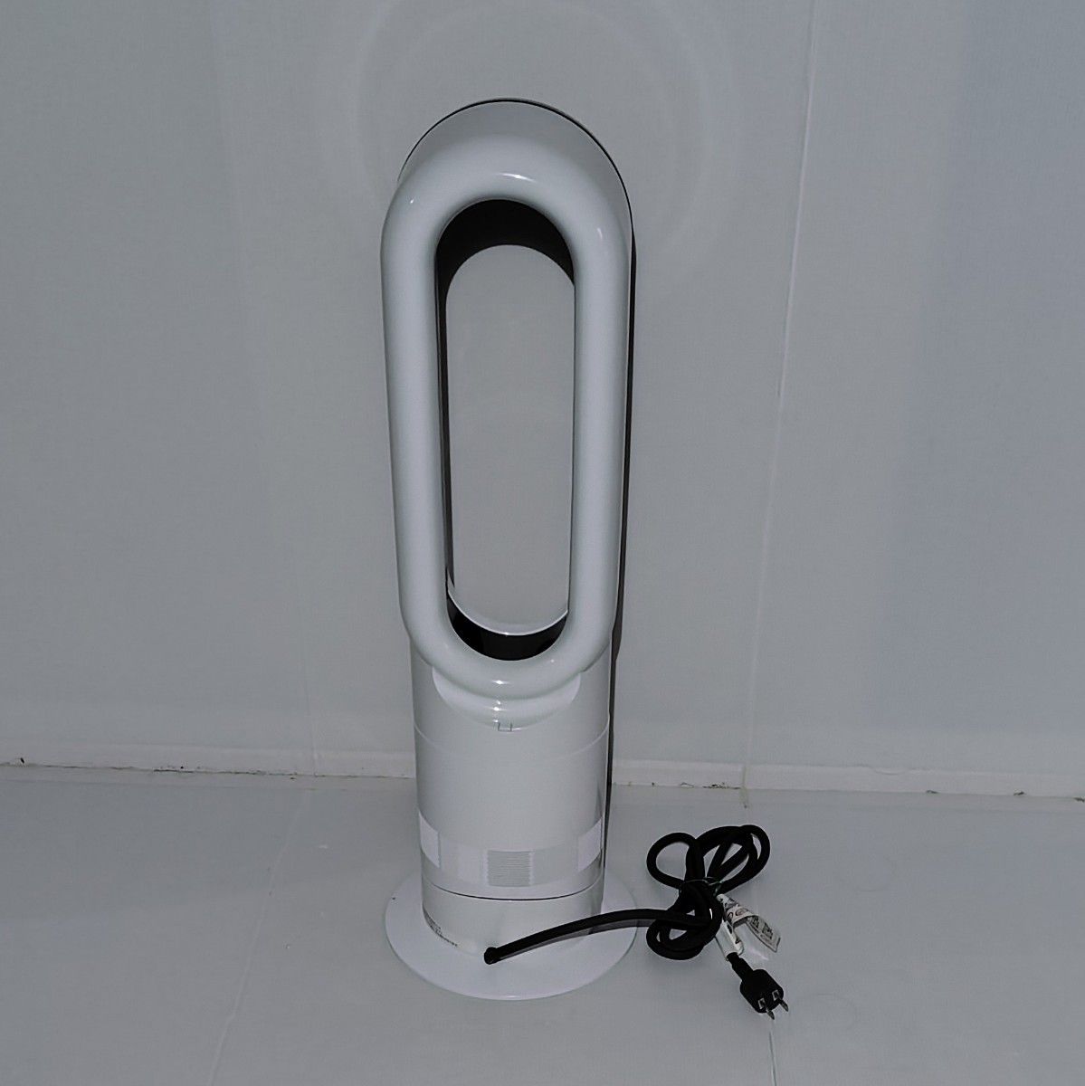 ほぼ新品】2025年製 Dyson ダイソン Hot Cool AM09｜Yahoo!フリマ（旧