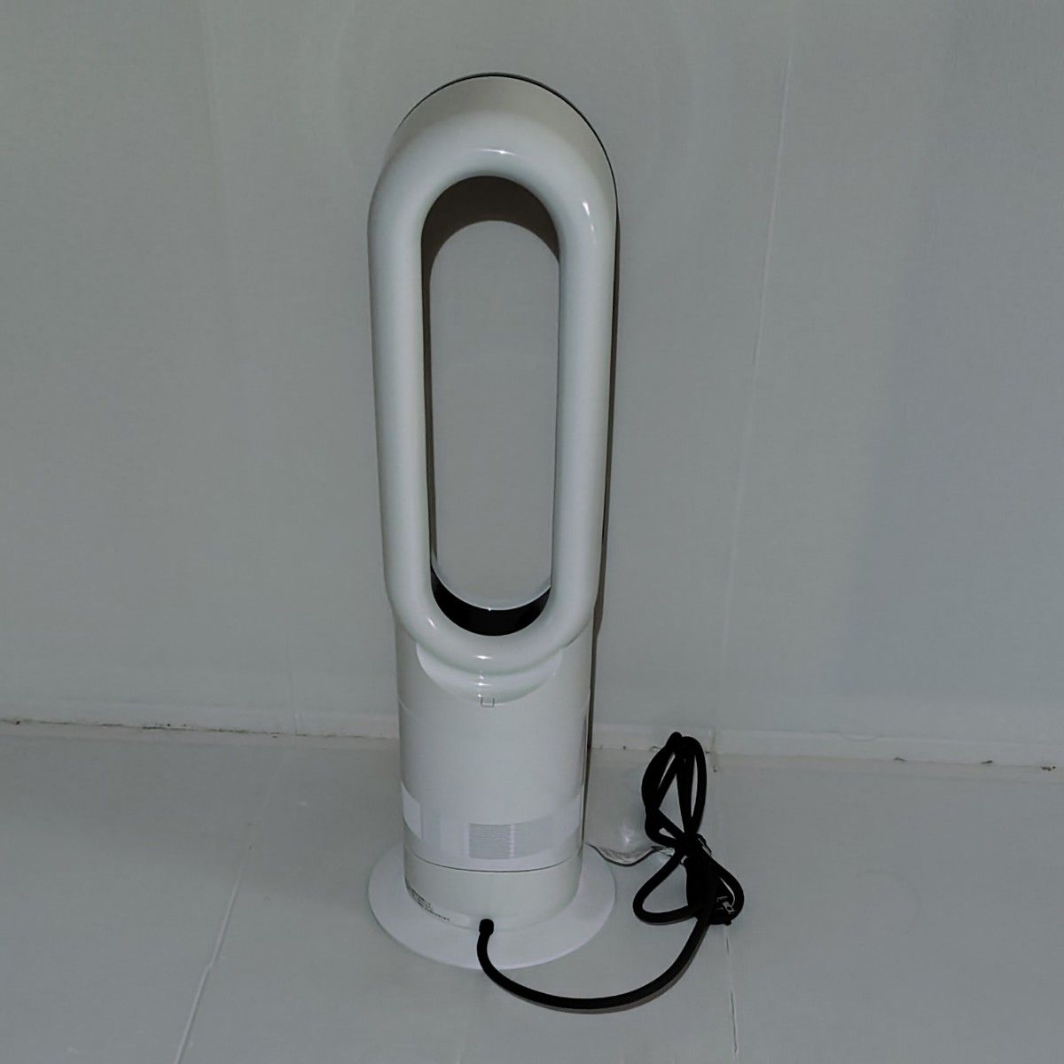 ほぼ新品】2025年製 Dyson ダイソン Hot Cool AM09｜Yahoo!フリマ（旧