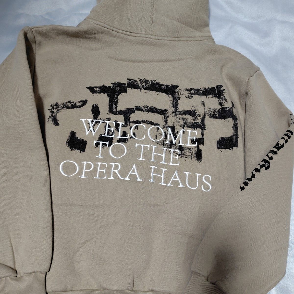 レディガガ MAYHEM OPERA HAUS HOODIE パーカー M｜Yahoo!フリマ（旧