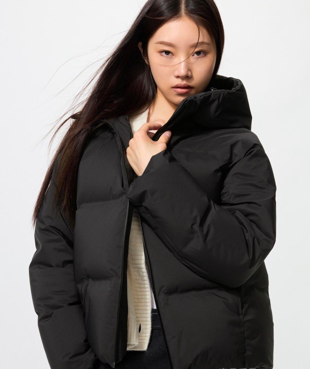 ユニクロ UNIQLO シームレスダウンジャケットパーカー ブラック サイズ