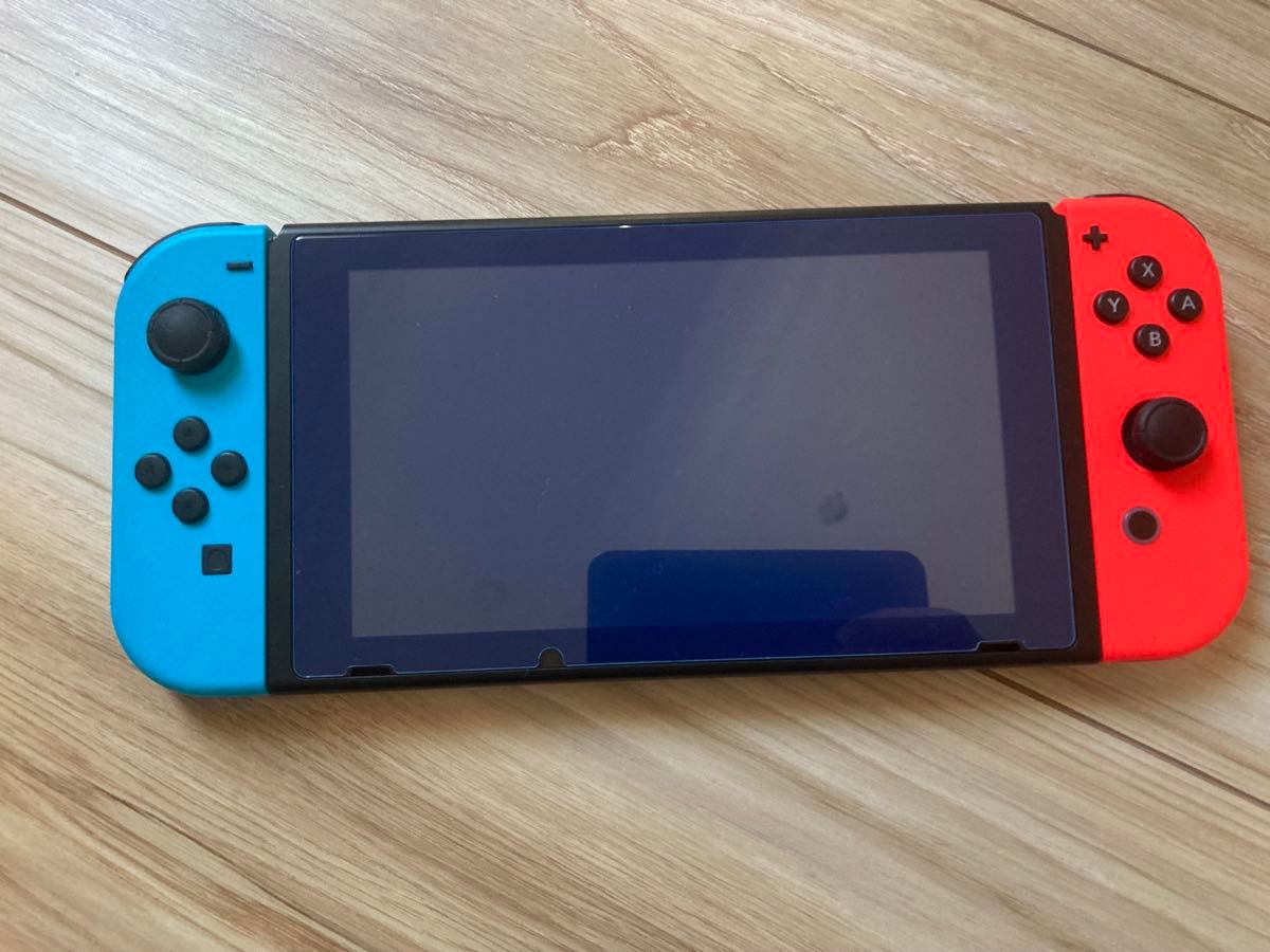 Nintendo Switch 新型モデル ネオンレッド/ネオンブルー 本体